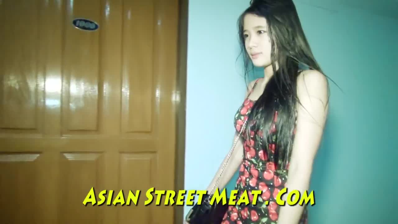 High Class Thailand Girlie Gasps Sweetly - thaipornhd.com 